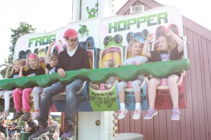 Liten baby på vei opp "Froskehoppet"